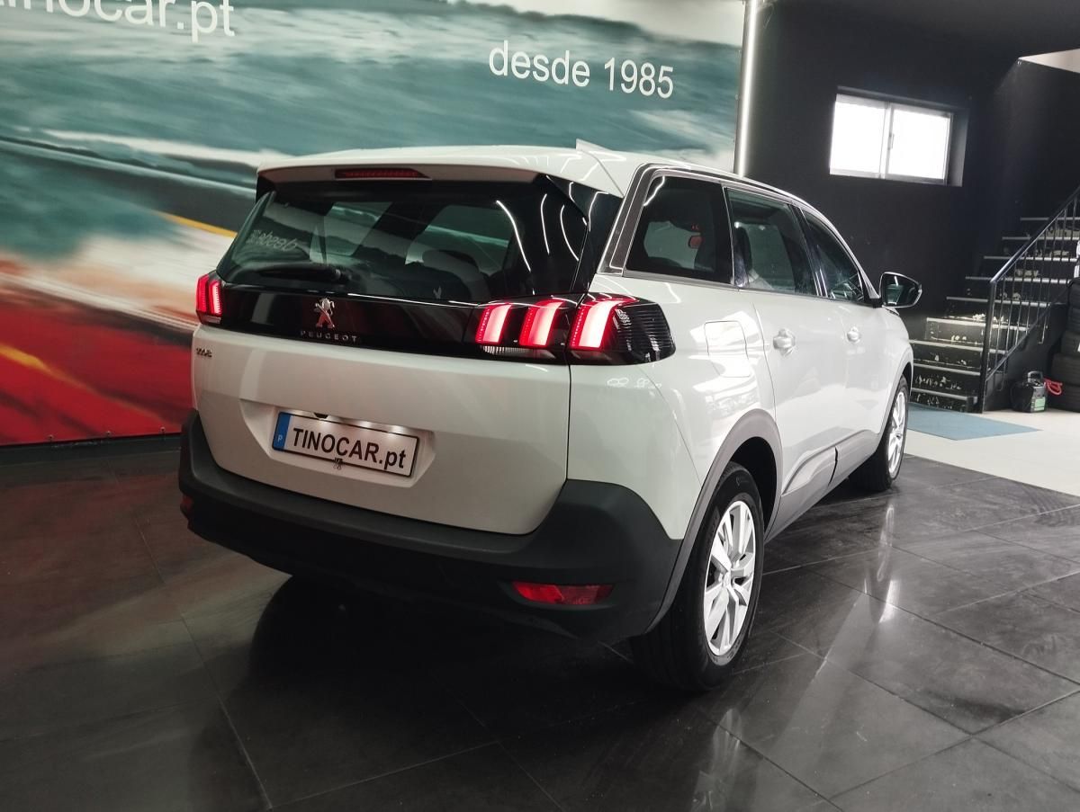 peugeot-5008-2023-diesel-1499cc
