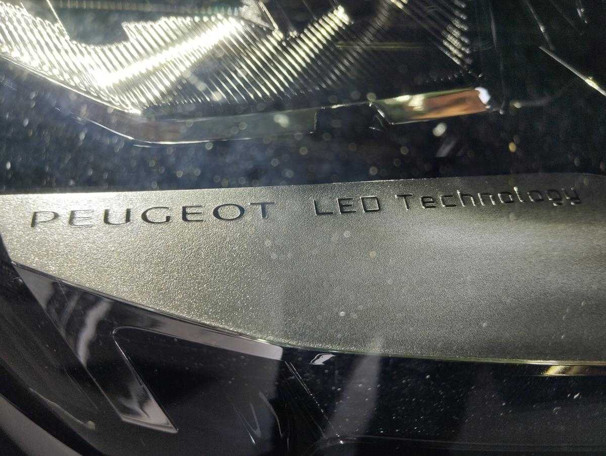 peugeot-5008-2023-diesel-1499cc