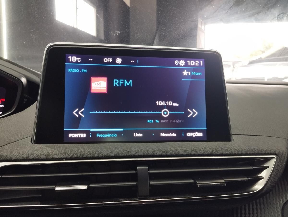 peugeot-5008-2023-diesel-1499cc