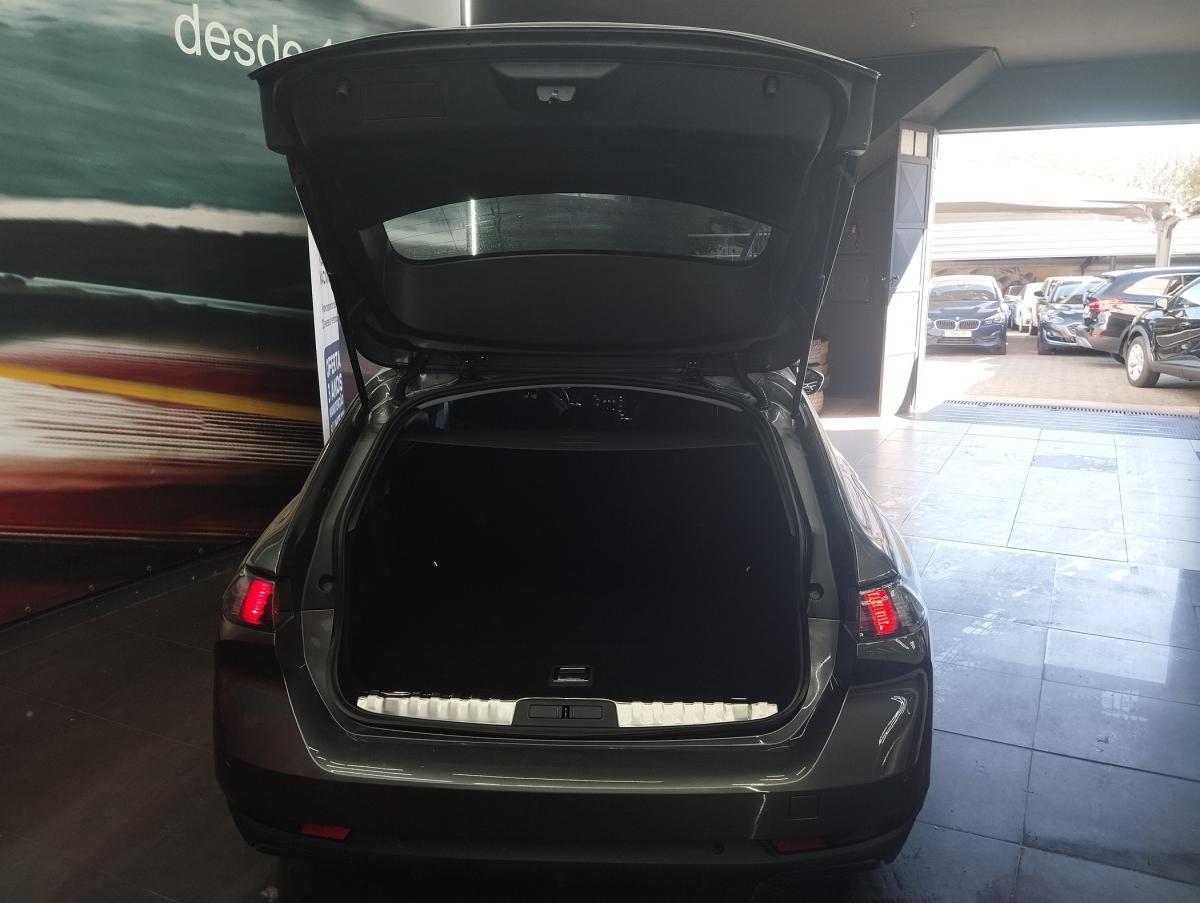 peugeot-508-sw-2023-diesel-1499cc