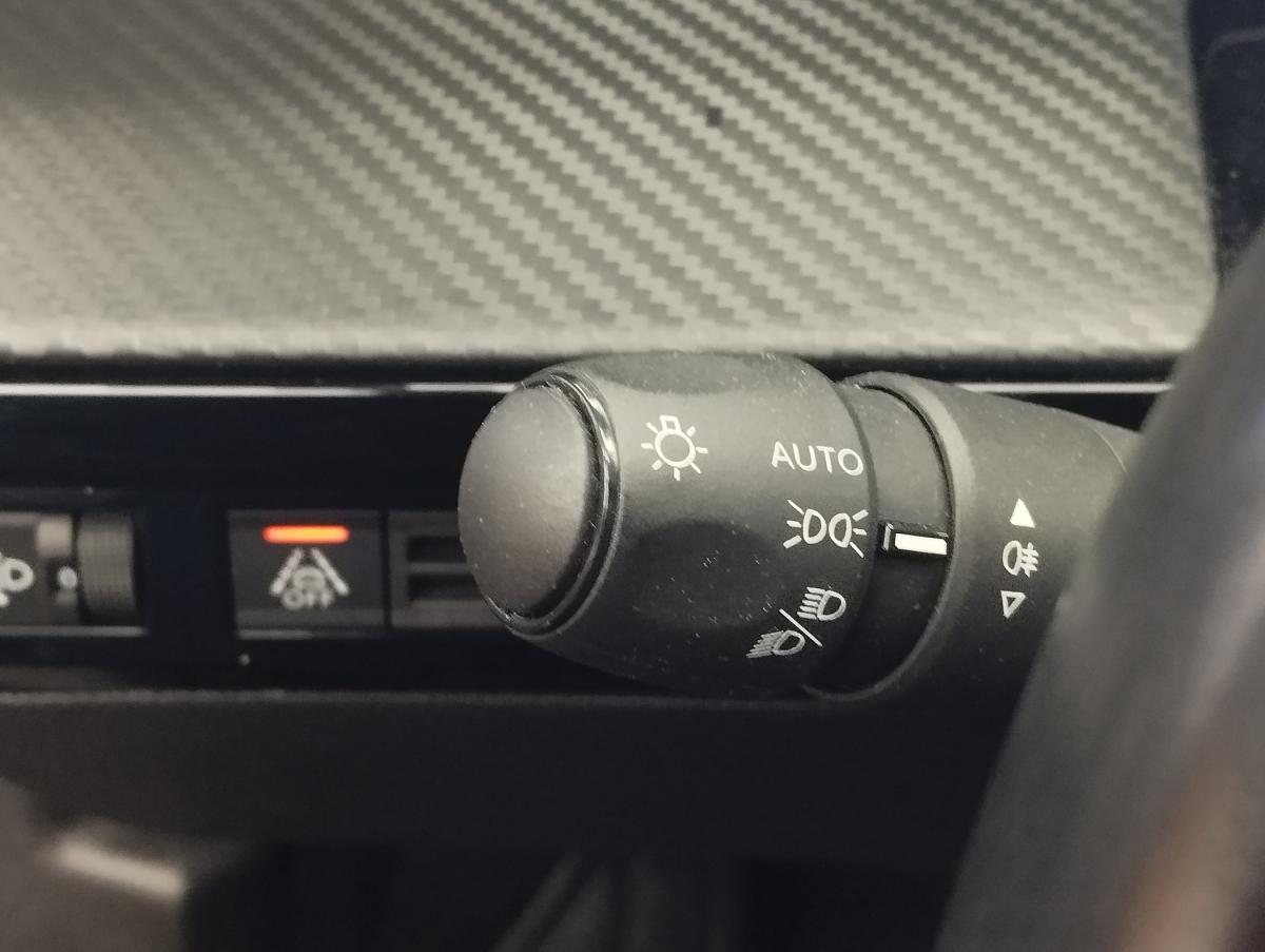 peugeot-508-sw-2023-diesel-1499cc