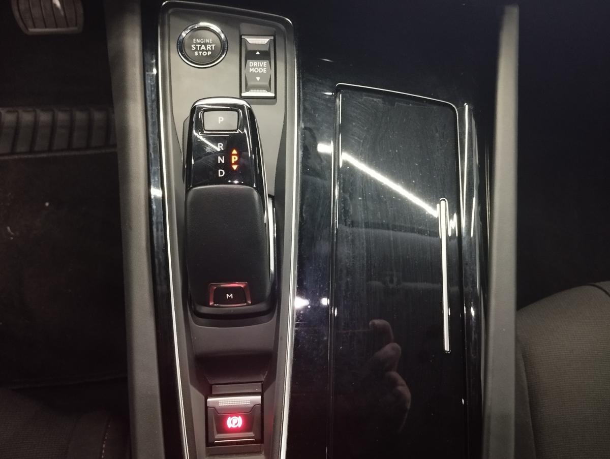 peugeot-508-sw-2023-diesel-1499cc