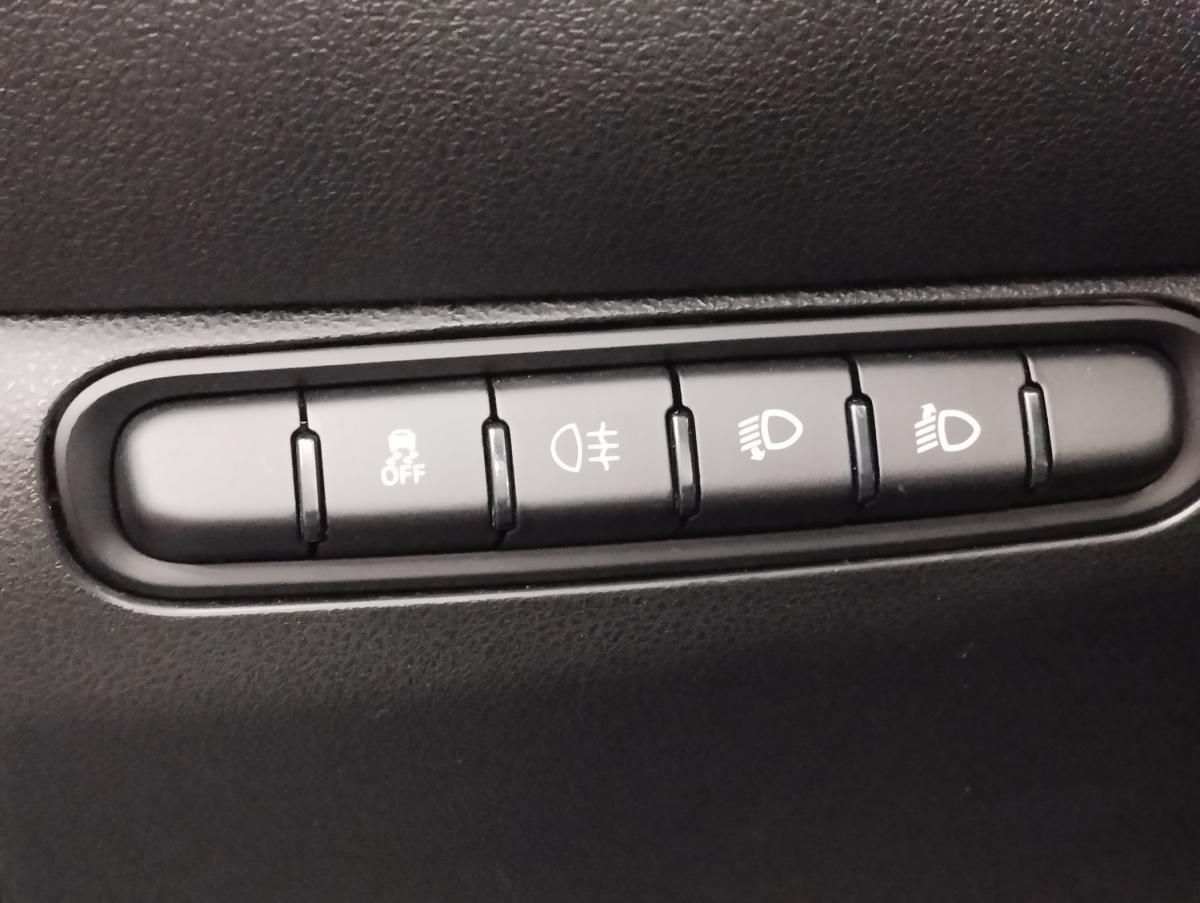fiat-500c-2025-hibrido-a-gasolina-999cc