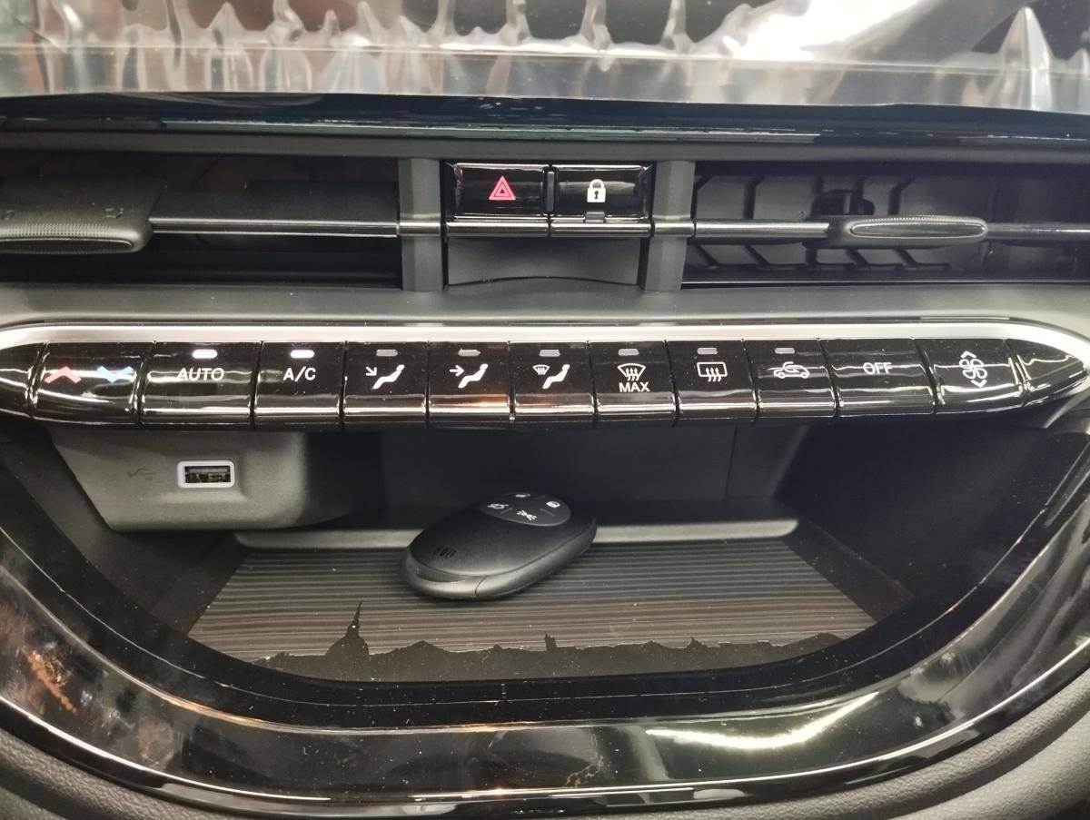 fiat-500c-2025-hibrido-a-gasolina-999cc