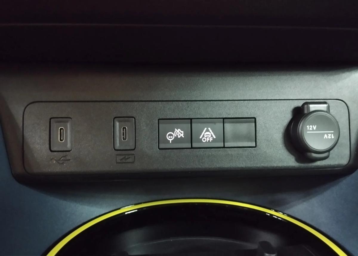 fiat-grande-panda-2025-eletrico-0cc
