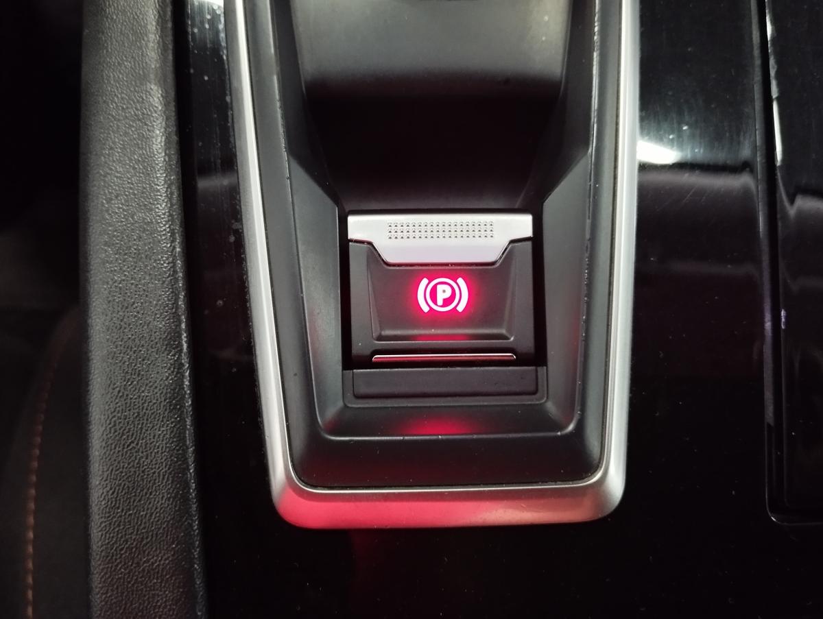 peugeot-508-2021-diesel-1499cc