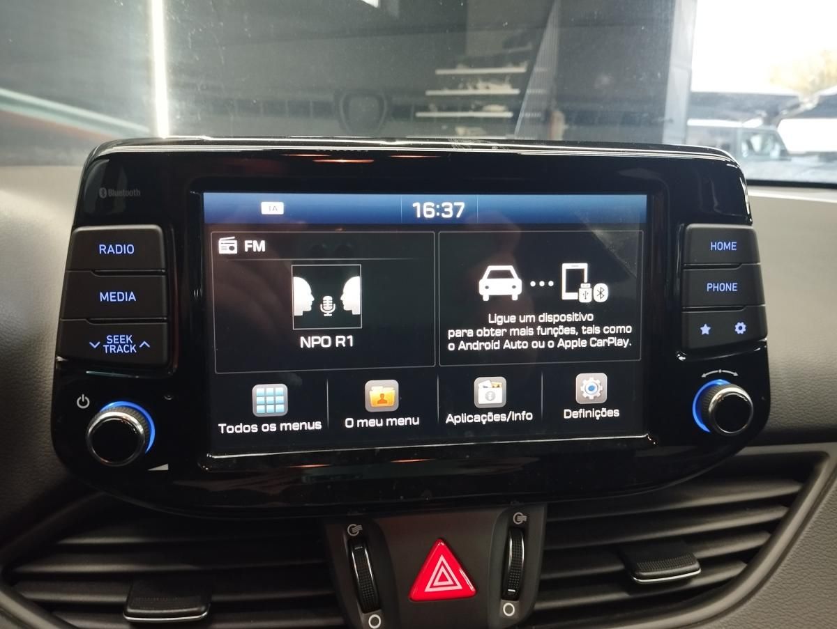 hyundai-i30-sw-2019-diesel-1598cc