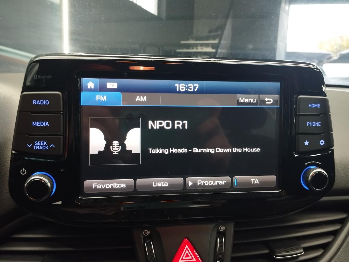 hyundai-i30-sw-2019-diesel-1598cc