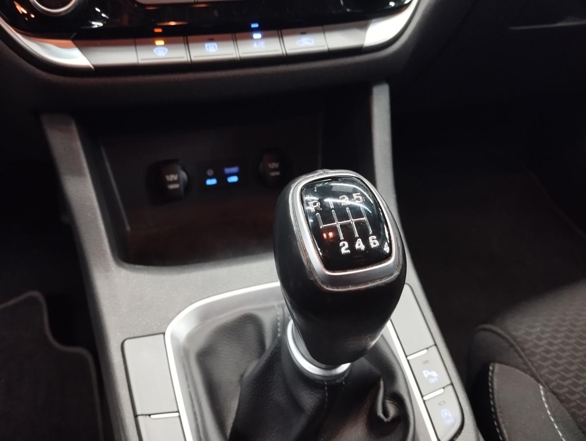 hyundai-i30-sw-2019-diesel-1598cc