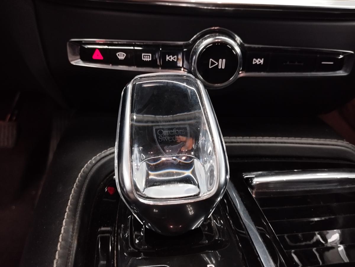 volvo-v60-2020-hibrido-a-gasolina-1969cc