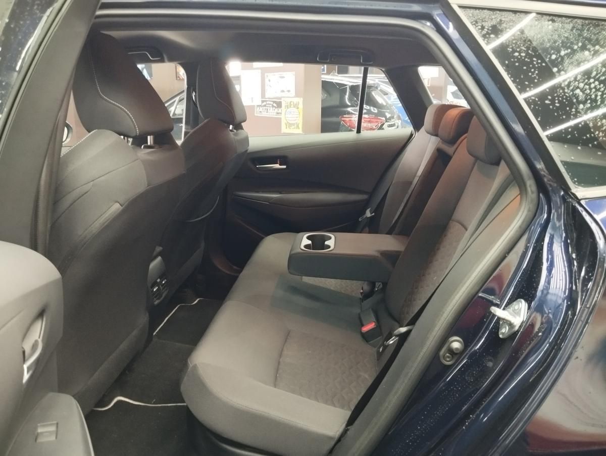toyota-corolla-2022-hibrido-a-gasolina-1798cc