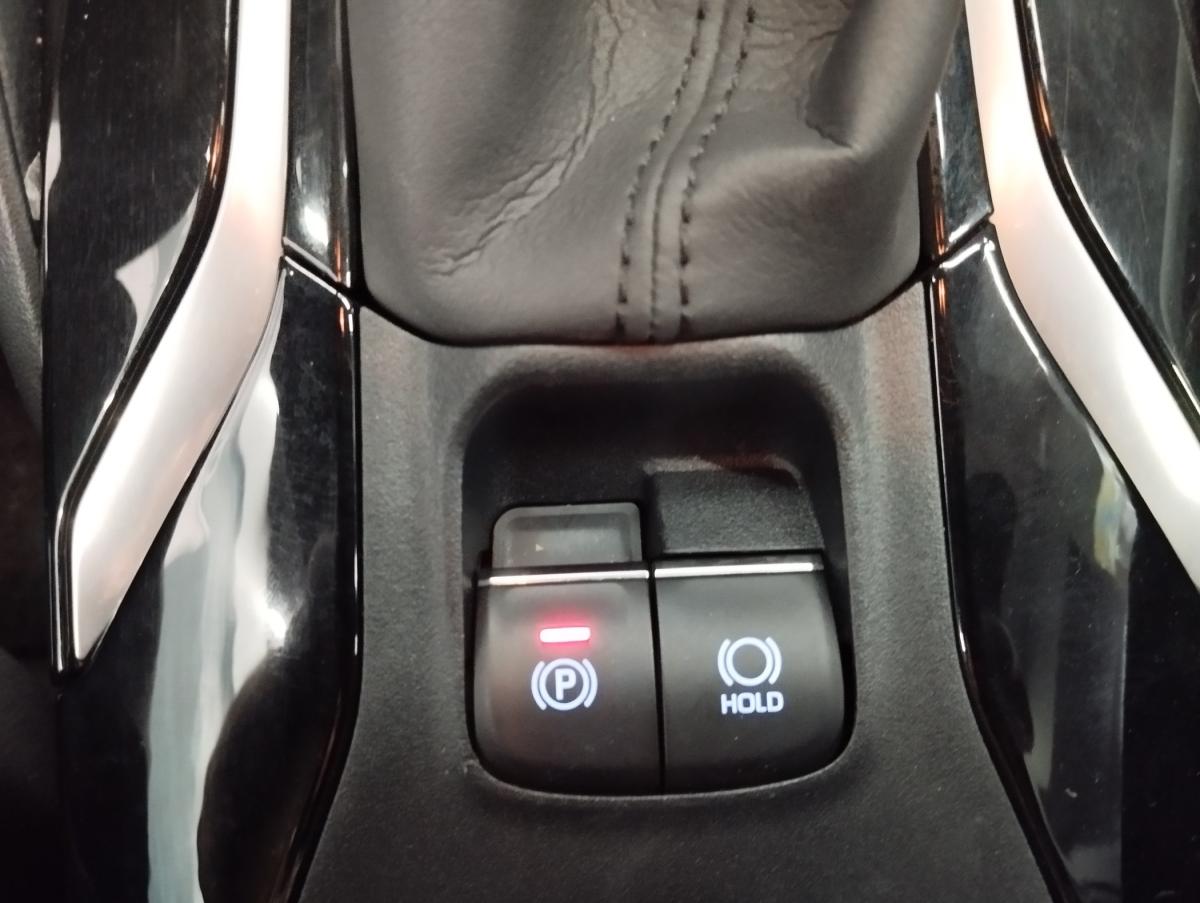 toyota-corolla-2022-hibrido-a-gasolina-1798cc