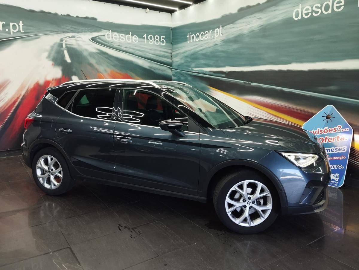 seat-arona-2023-gasolina-999cc