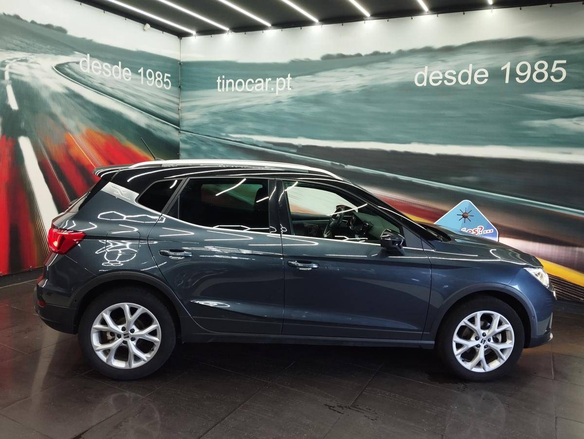 seat-arona-2023-gasolina-999cc