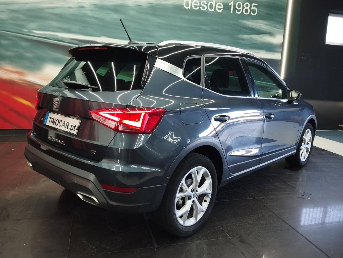 seat-arona-2023-gasolina-999cc