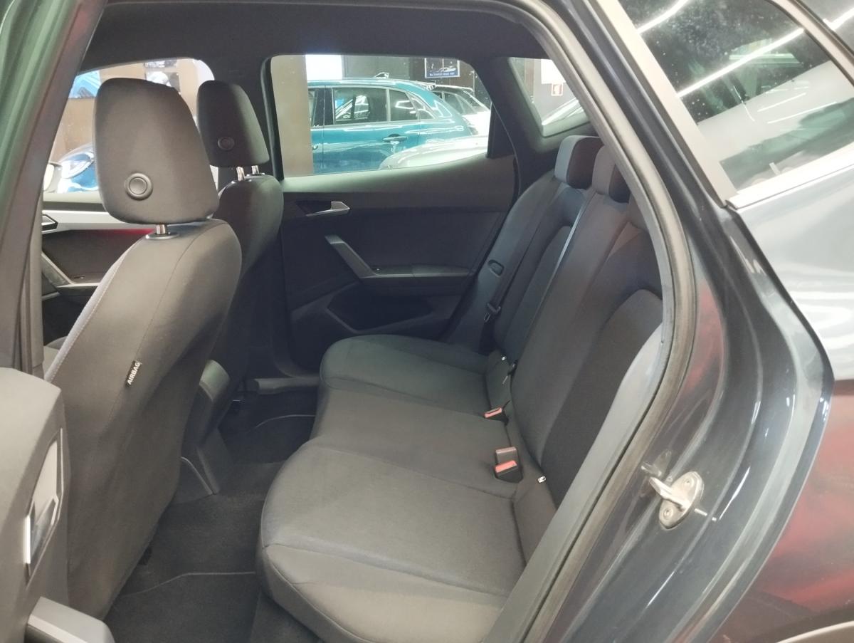 seat-arona-2023-gasolina-999cc