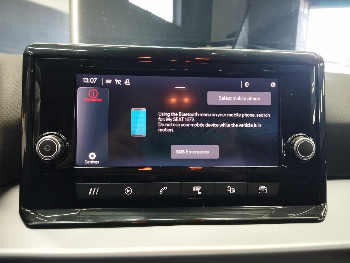 seat-arona-2023-gasolina-999cc