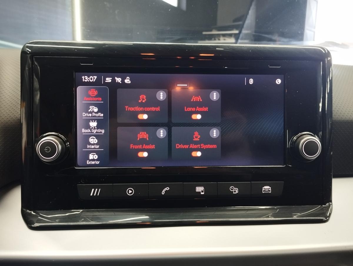 seat-arona-2023-gasolina-999cc