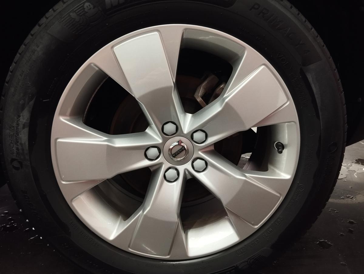 volvo-xc40-2019-diesel-1969cc