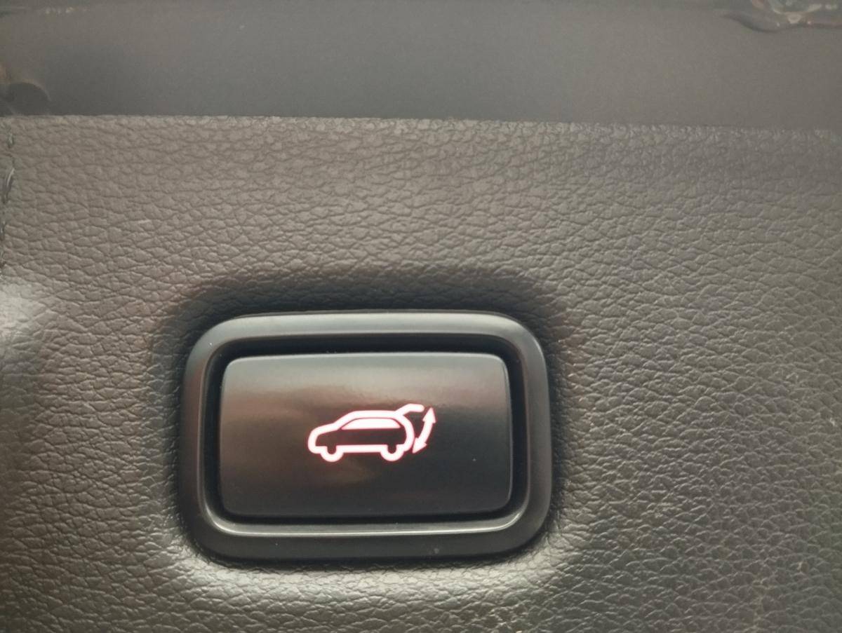 kia-xceed-2022-hibrido-a-gasolina-1580cc