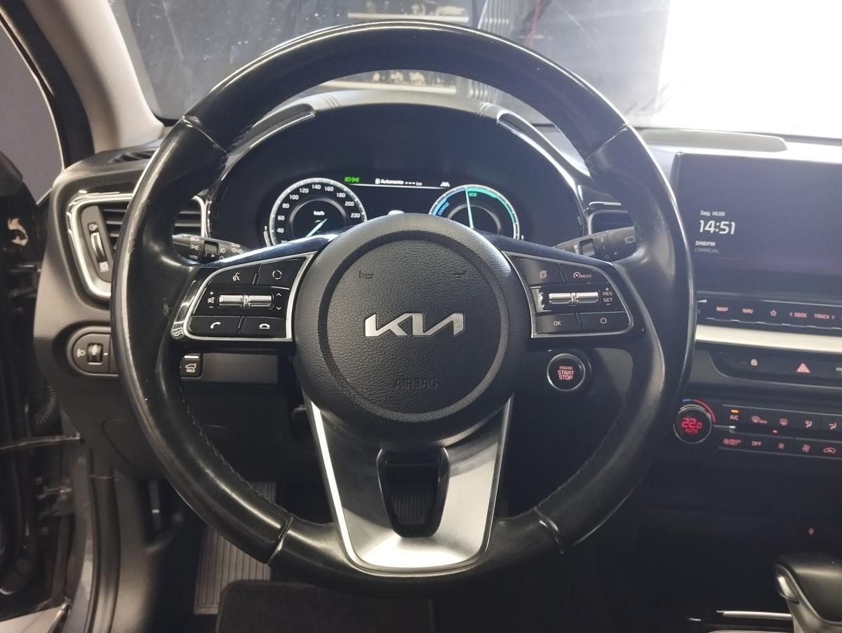 kia-xceed-2022-hibrido-a-gasolina-1580cc
