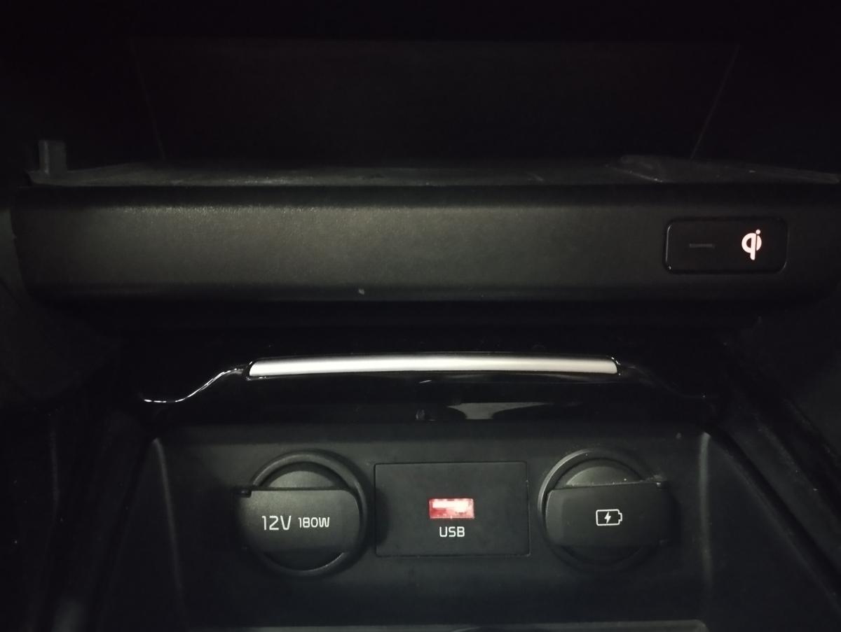 kia-xceed-2022-hibrido-a-gasolina-1580cc
