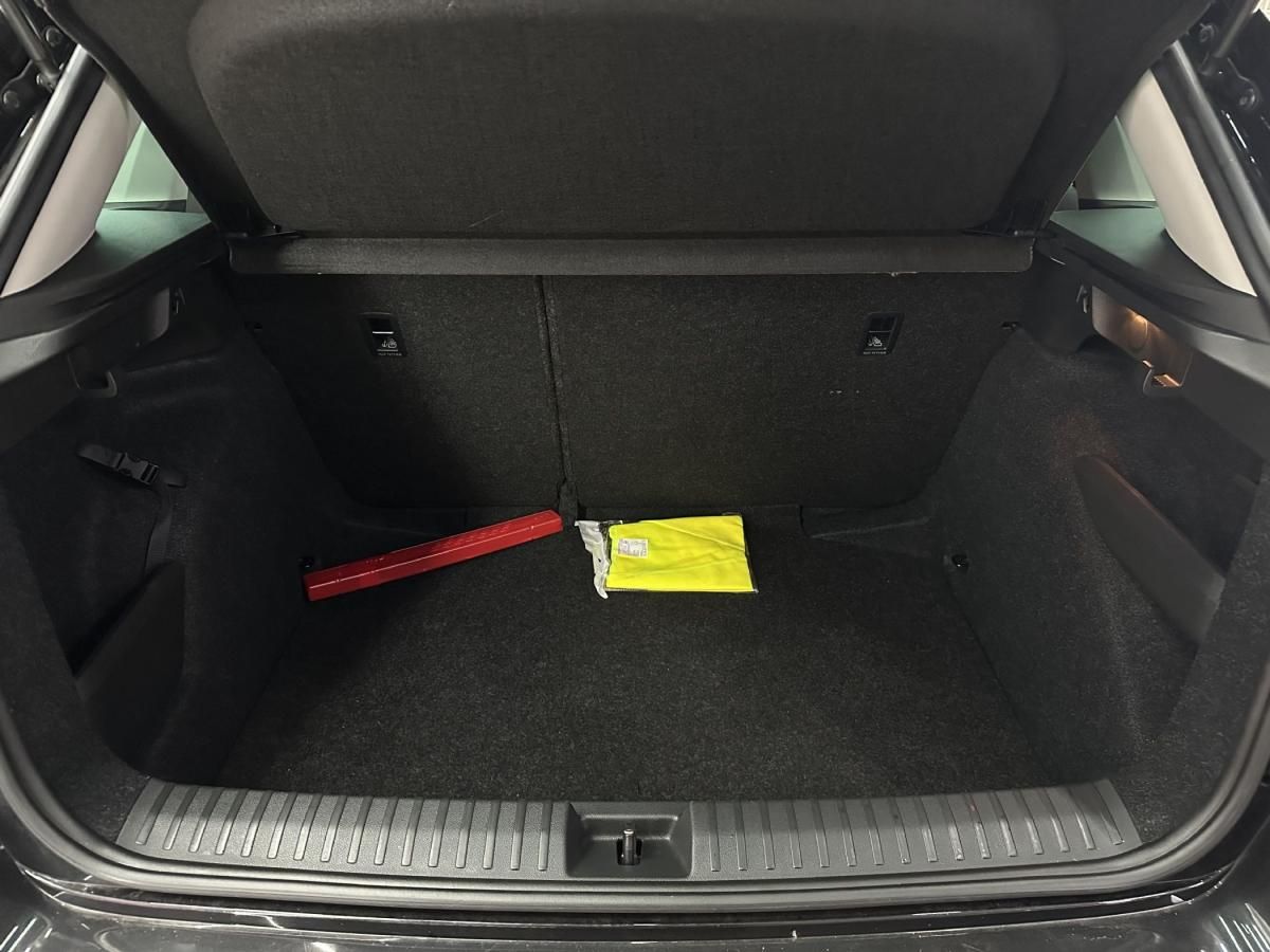 skoda-kamiq-2023-gasolina-999cc
