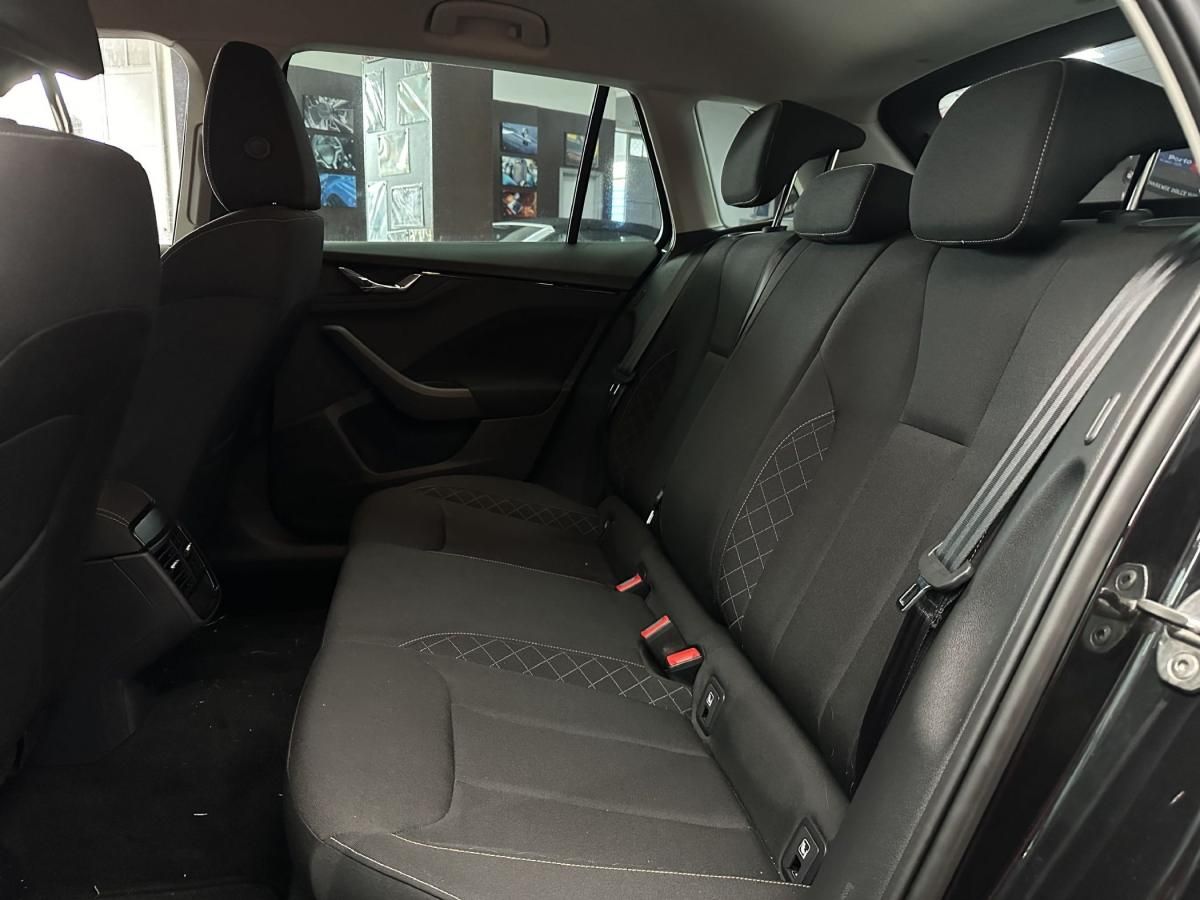 skoda-kamiq-2023-gasolina-999cc
