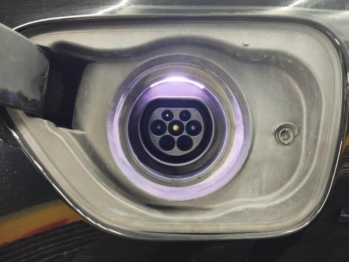 volvo-v60-2022-hibrido-a-gasolina-1969cc