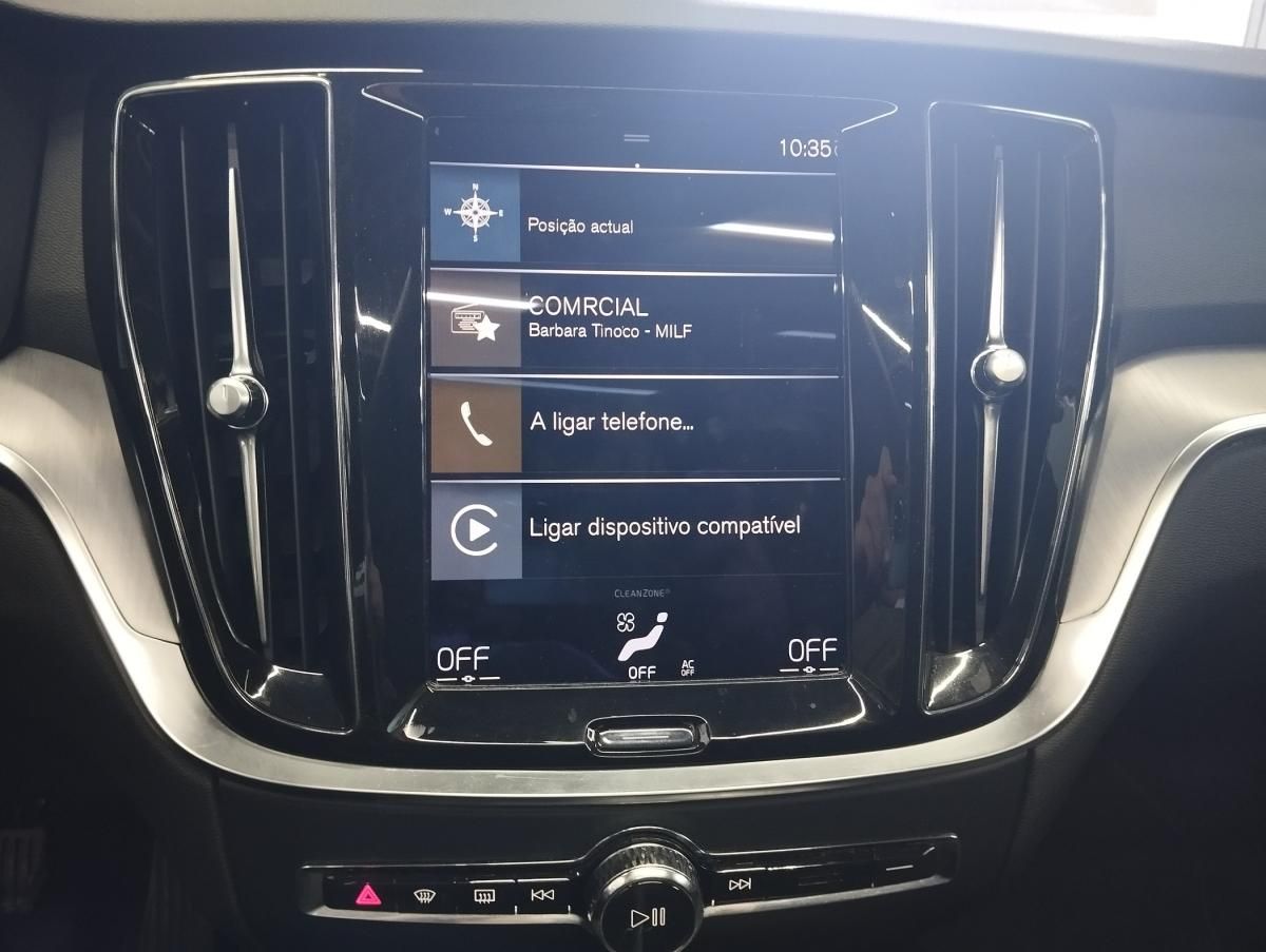 volvo-v60-2022-hibrido-a-gasolina-1969cc