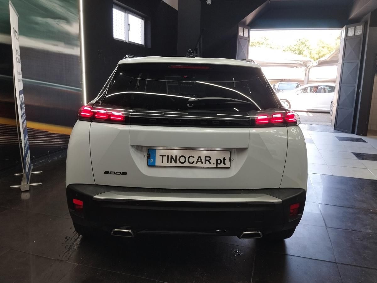 peugeot-2008-2024-gasolina-1199cc