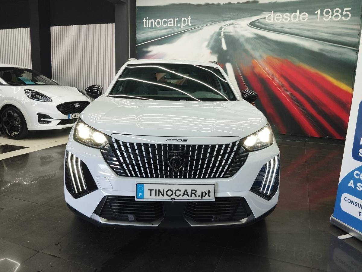 peugeot-2008-2024-gasolina-1199cc
