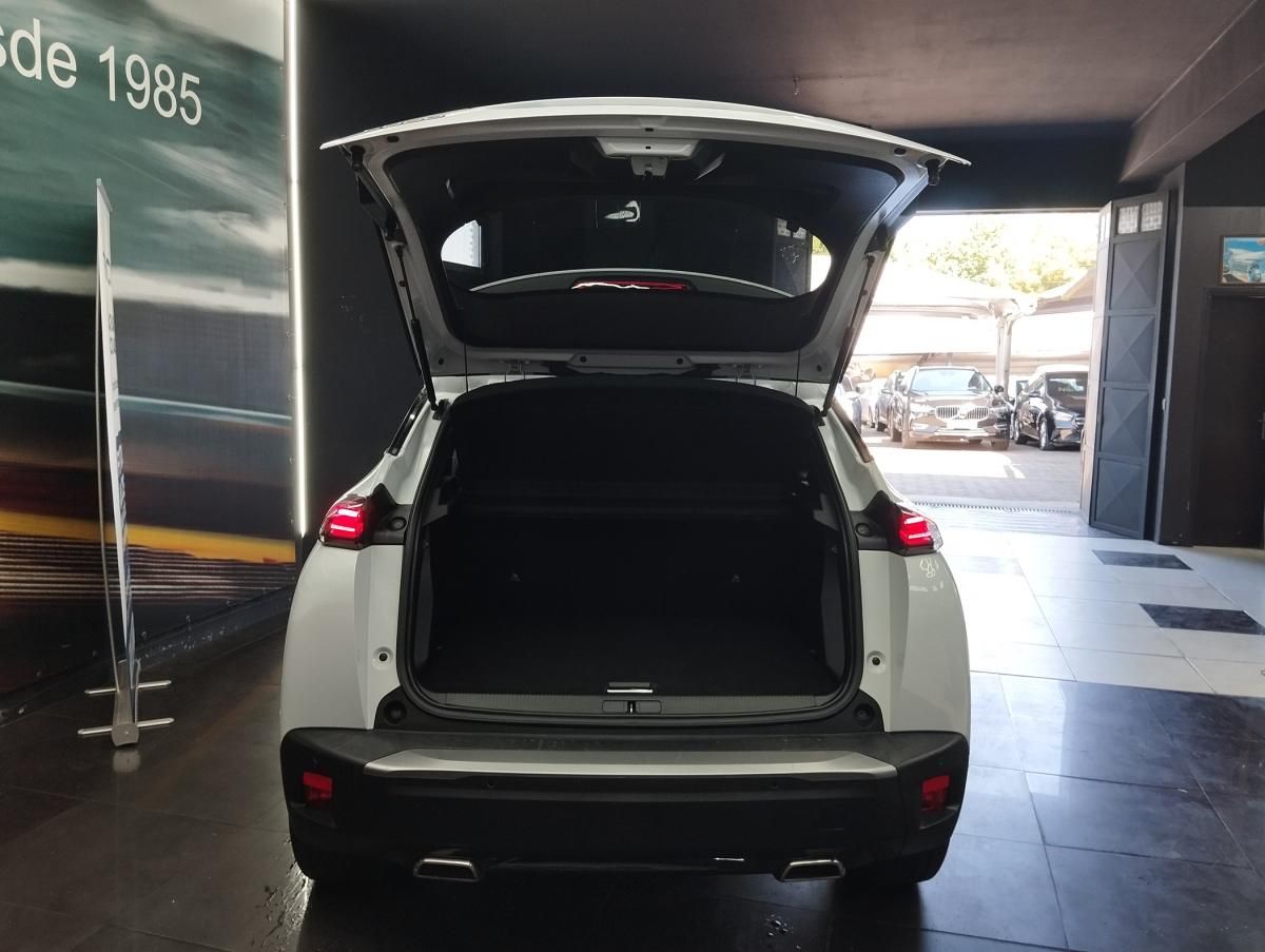 peugeot-2008-2024-gasolina-1199cc