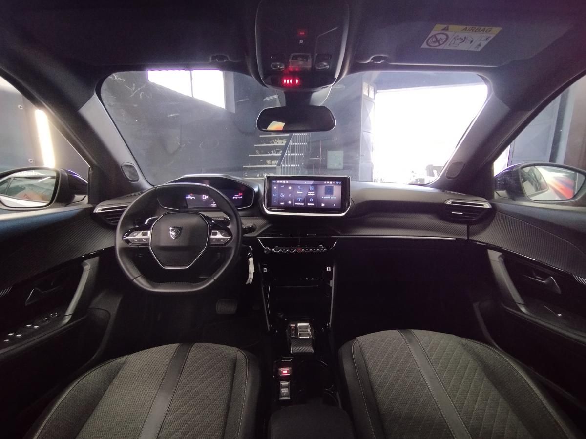 peugeot-2008-2024-gasolina-1199cc