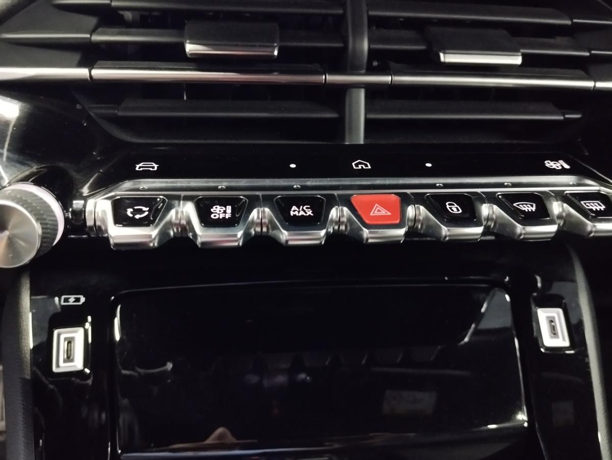 peugeot-2008-2024-gasolina-1199cc