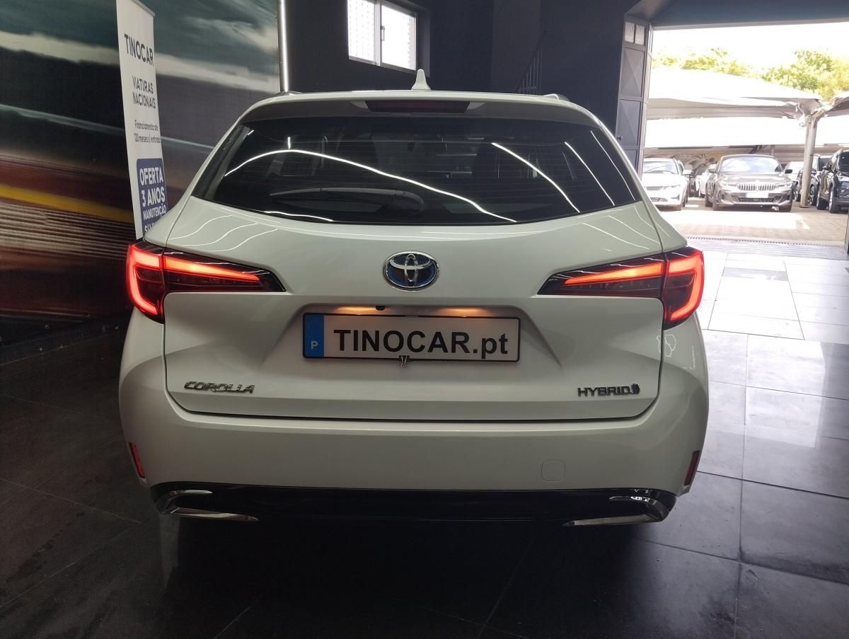 toyota-corolla-2023-hibrido-a-gasolina-1798cc