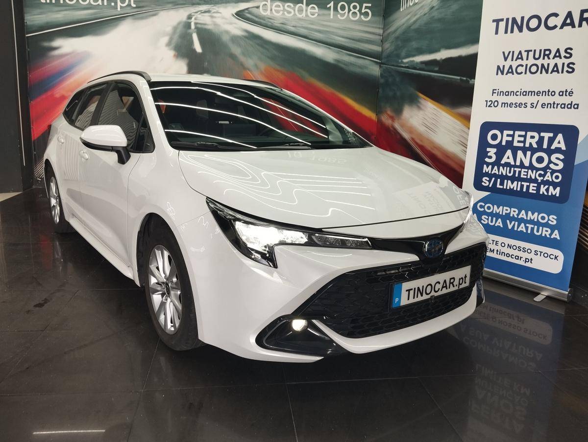 toyota-corolla-2023-hibrido-a-gasolina-1798cc