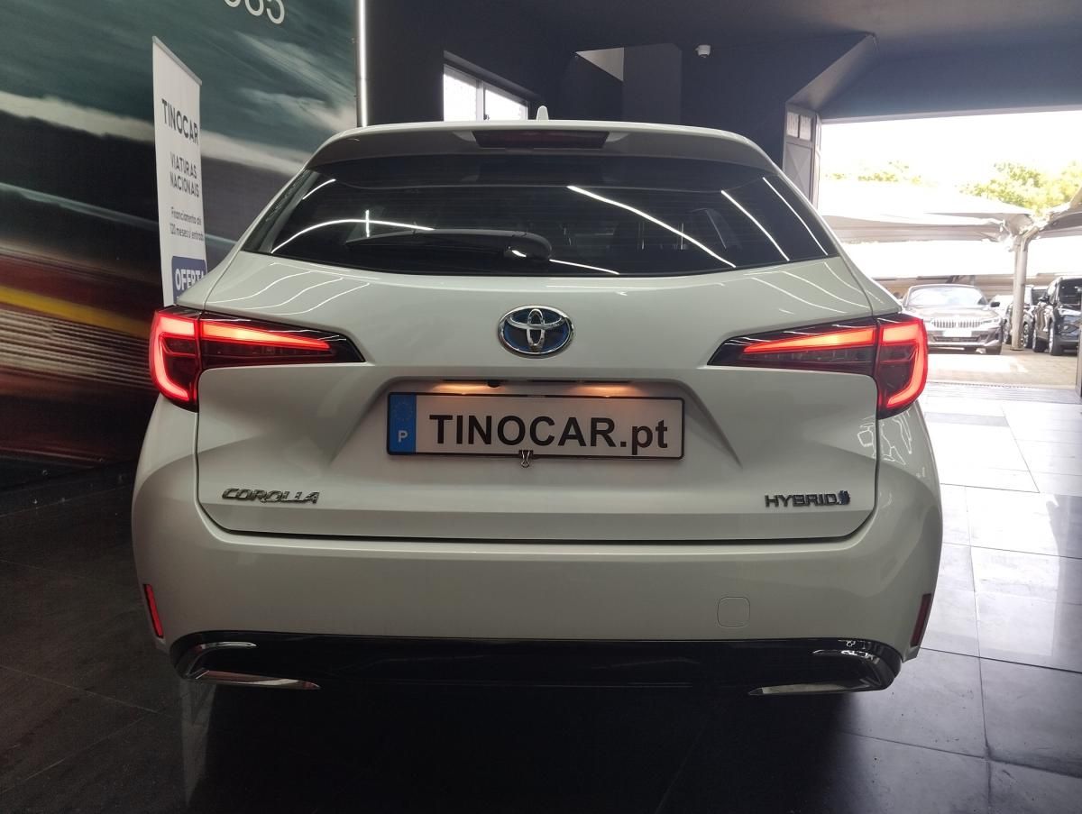 toyota-corolla-2023-hibrido-a-gasolina-1798cc