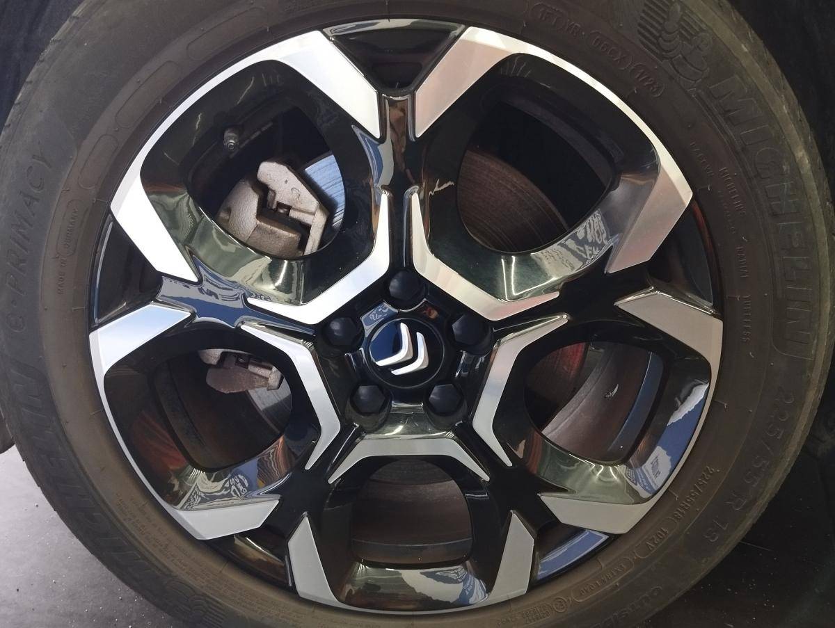 citroen-c5-aircross-2023-hibrido-a-gasolina-1598cc