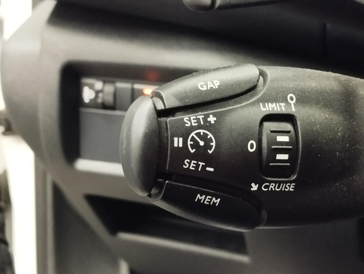 citroen-c5-aircross-2023-hibrido-a-gasolina-1598cc