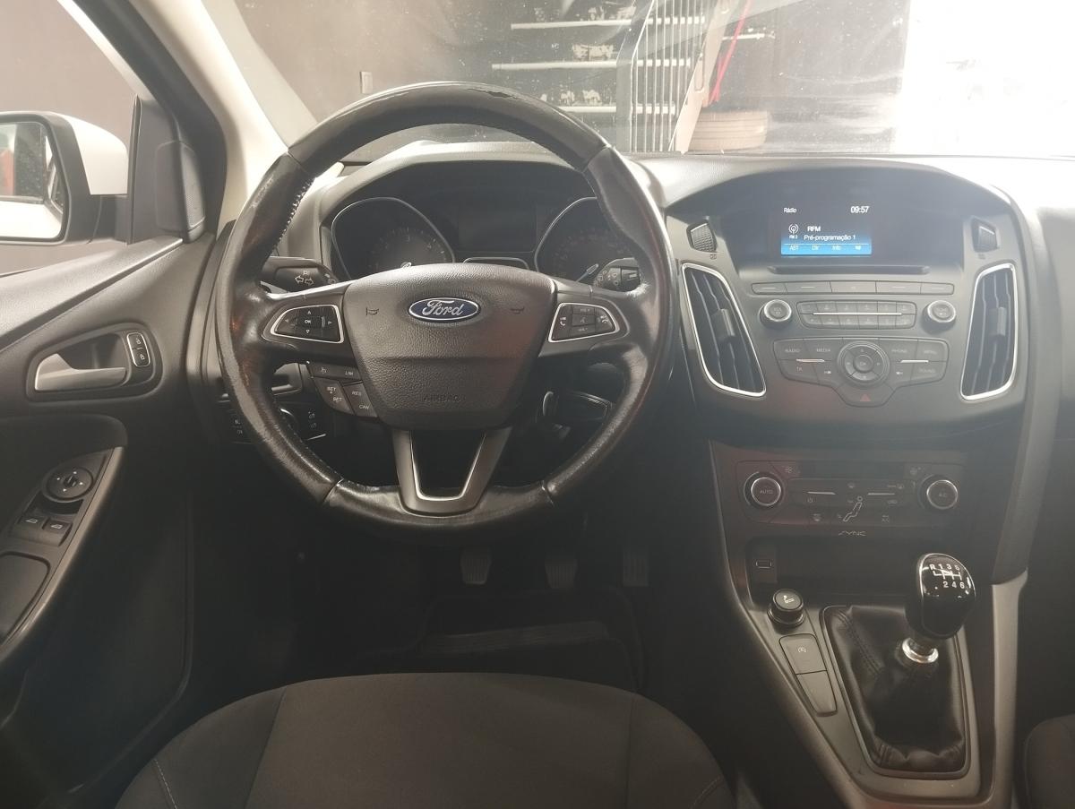 ford-focus-2015-diesel-1499cc