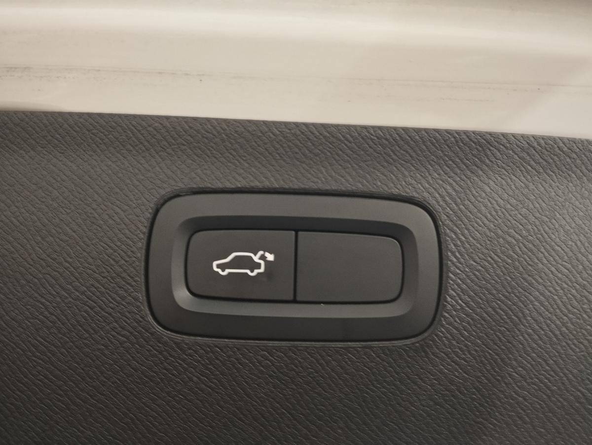 volvo-xc90-2019-diesel-1969cc