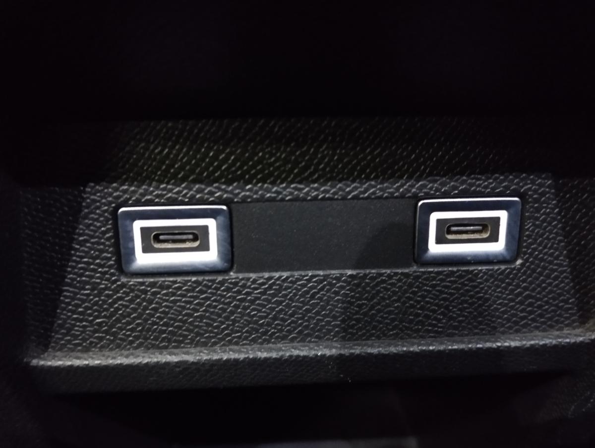 peugeot-308-sw-2023-diesel-1499cc