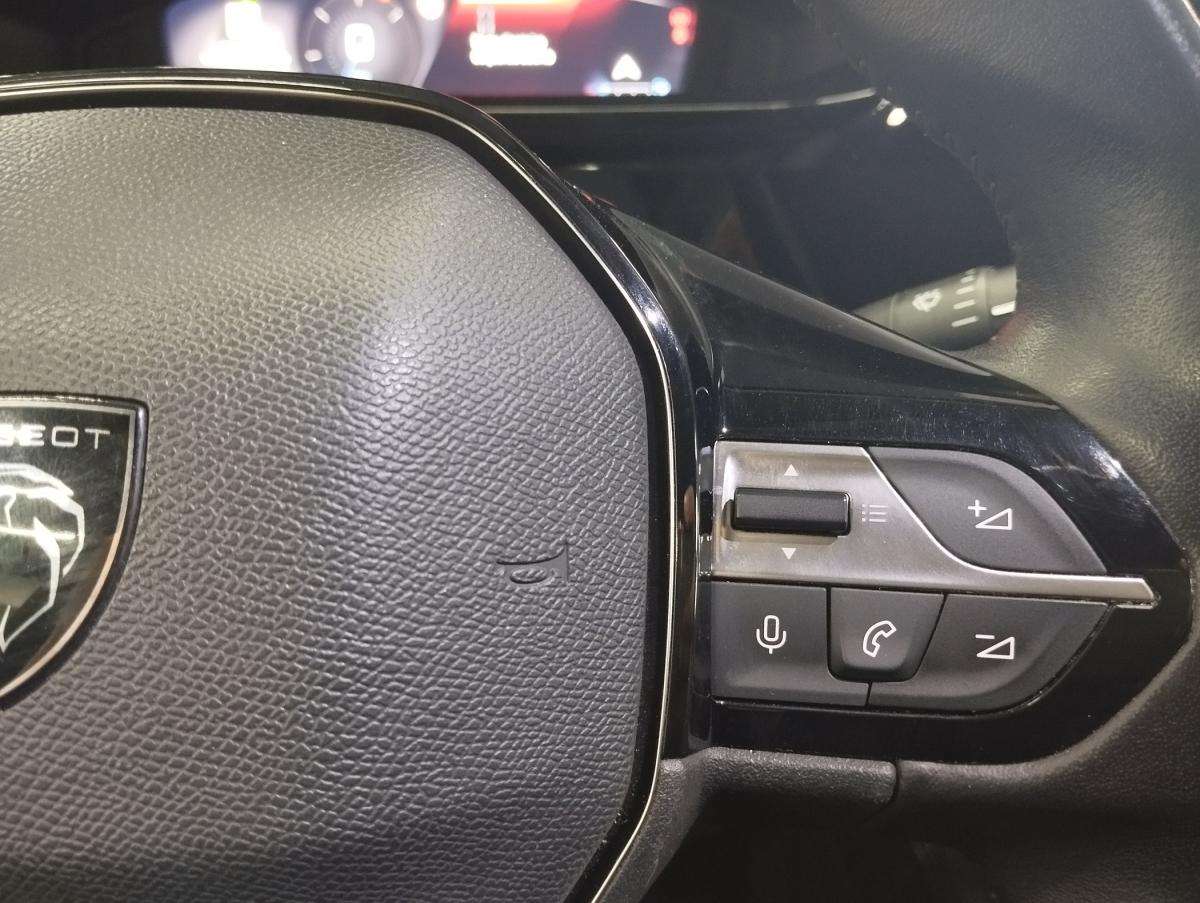 peugeot-308-sw-2023-diesel-1499cc