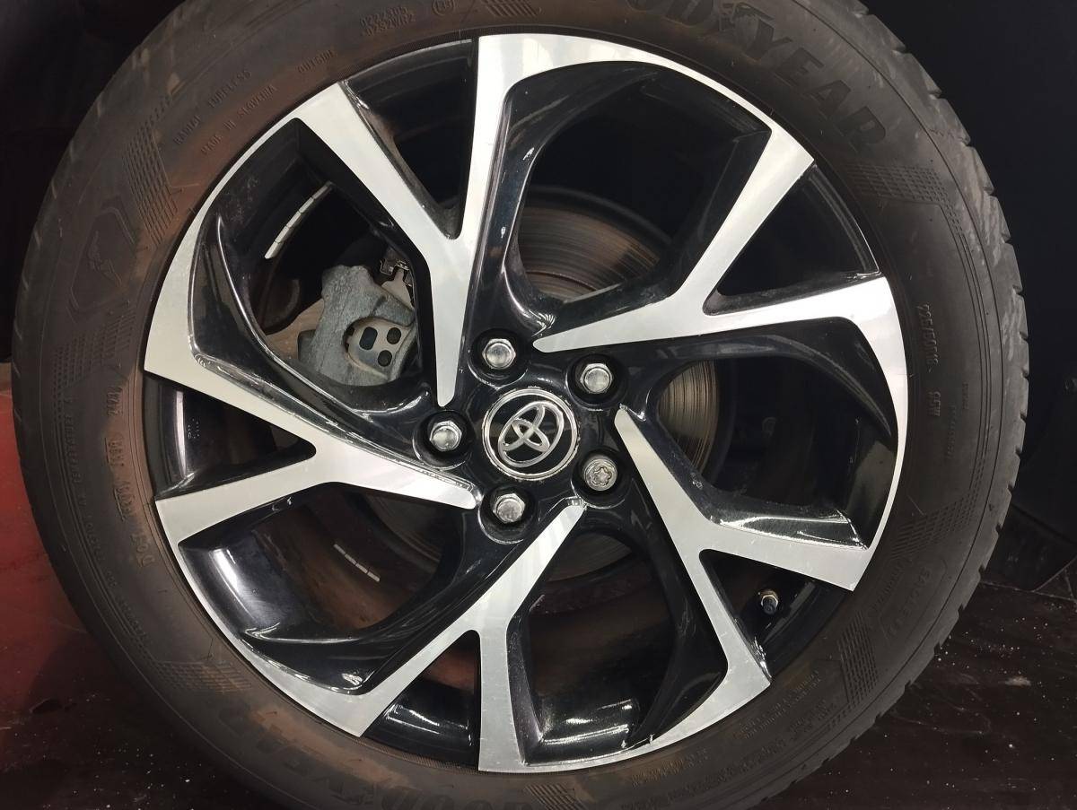 toyota-c-hr-2021-hibrido-a-gasolina-1798cc