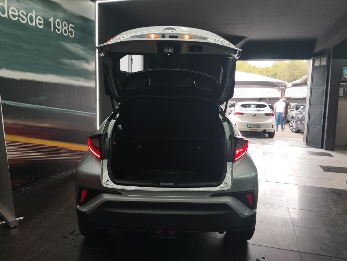 toyota-c-hr-2021-hibrido-a-gasolina-1798cc