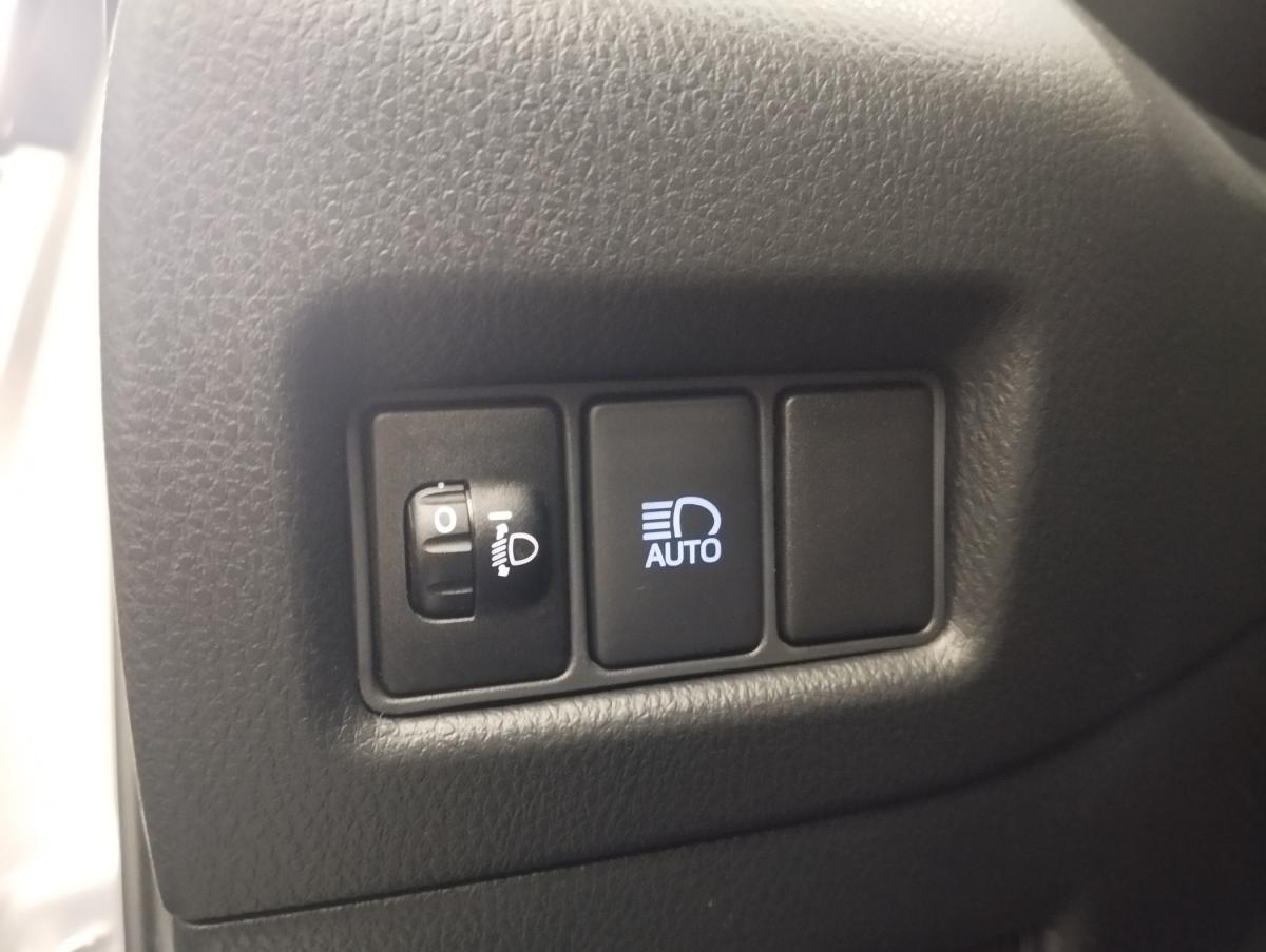 toyota-c-hr-2021-hibrido-a-gasolina-1798cc