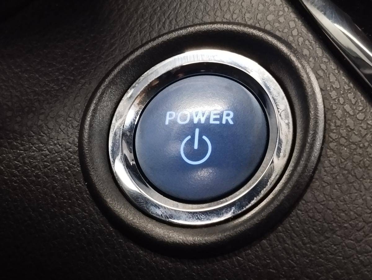 toyota-c-hr-2021-hibrido-a-gasolina-1798cc