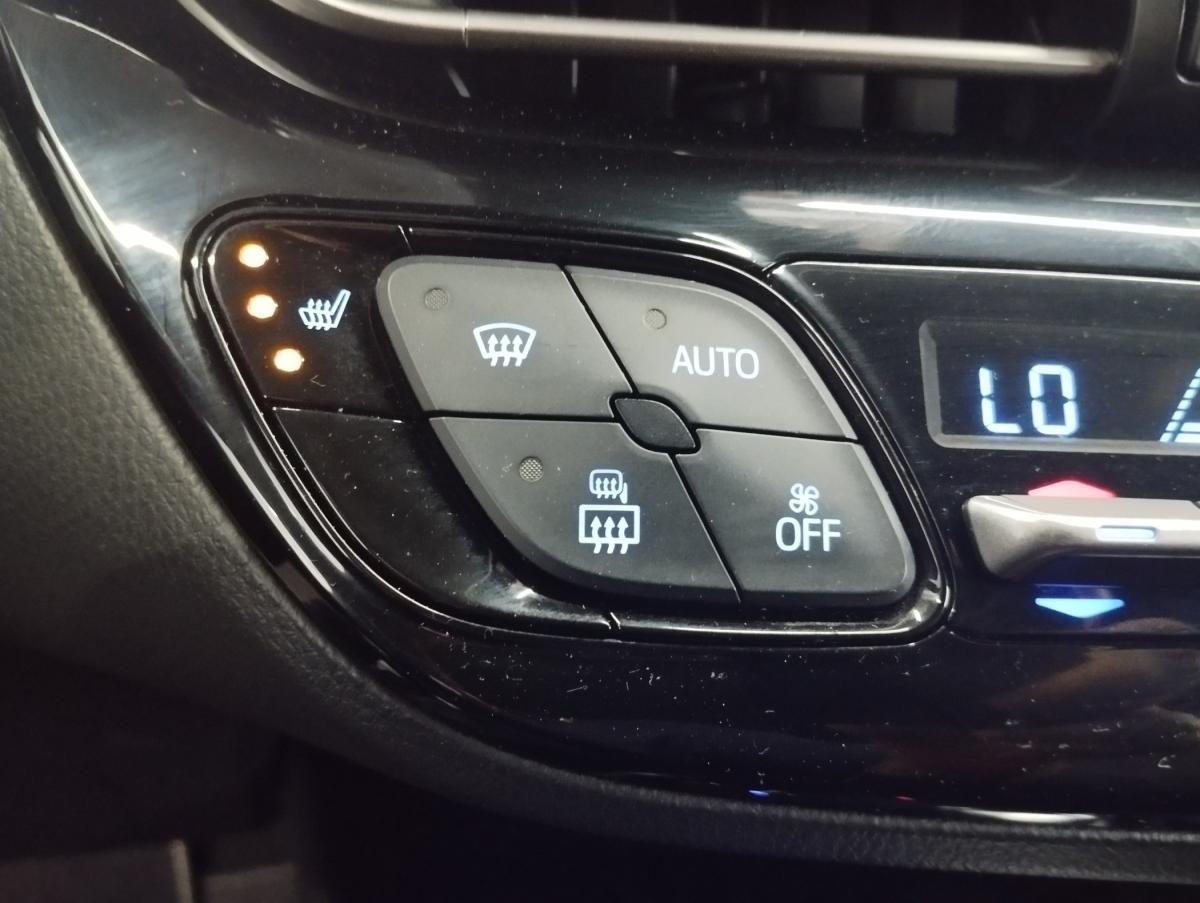 toyota-c-hr-2021-hibrido-a-gasolina-1798cc