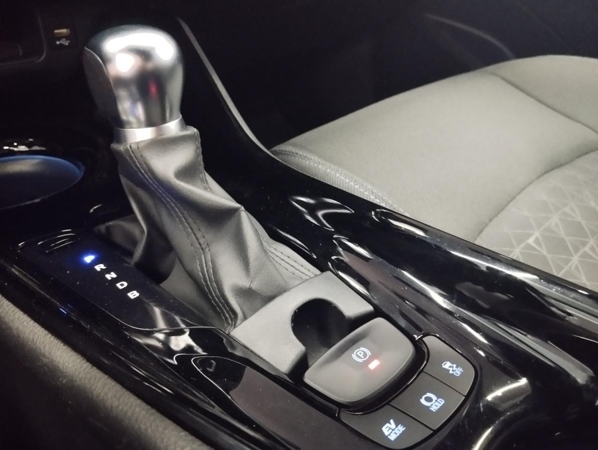 toyota-c-hr-2021-hibrido-a-gasolina-1798cc